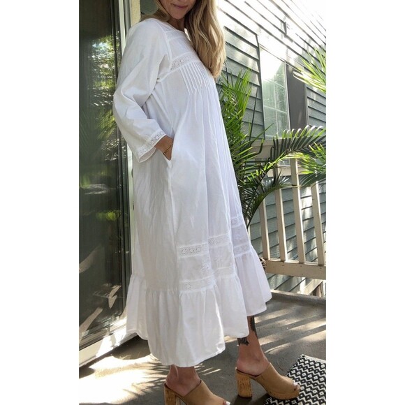 1 For U White Lace Women’s Nightgown Size M Prairie Cottagecore Eyelet Dress - Picture 8 of 8